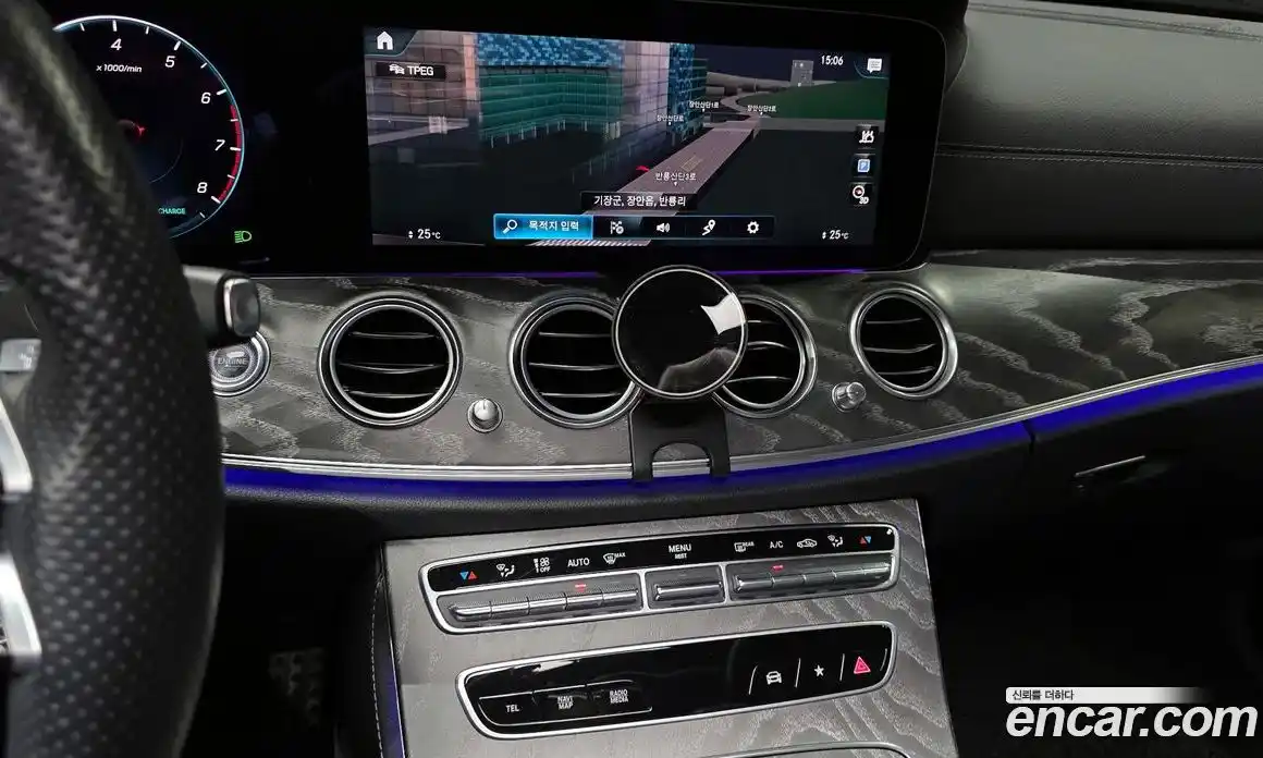 Mercedes-Benz E-Class 2022 2.0 Автомат в Москве № 212003, фото 6