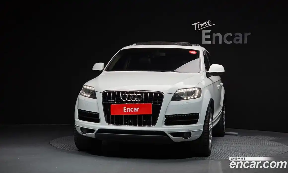 Audi Q7 2015 3.0 Автомат в Москве № 212688, фото 3