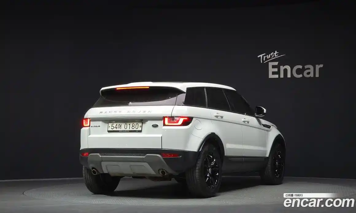 Land Rover Range-Rover Evoque 2016 2.0 Автомат в Москве № 213391, фото 15