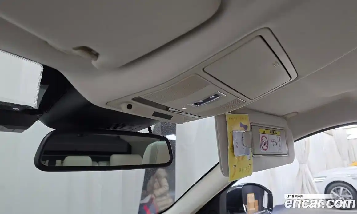 Land Rover Range-Rover Evoque 2016 2.0 Автомат в Москве № 213391, фото 18