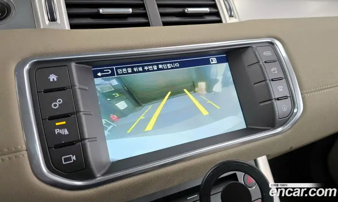 Land Rover Range-Rover Evoque 2016 2.0 Автомат в Москве № 213391, фото 10