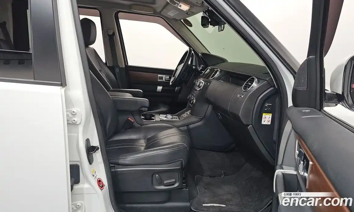 Land Rover Discovery 2016 3.0 Автомат в Москве № 213586, фото 11