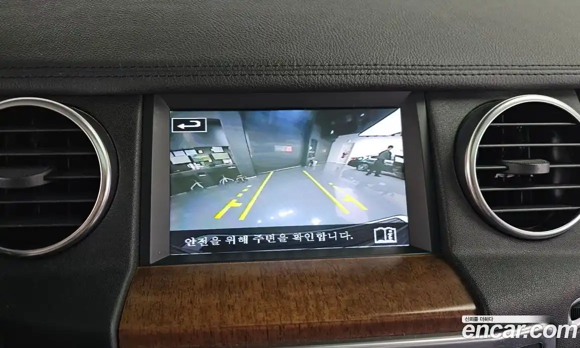 Land Rover Discovery 2016 3.0 Автомат в Москве № 213586, фото 15