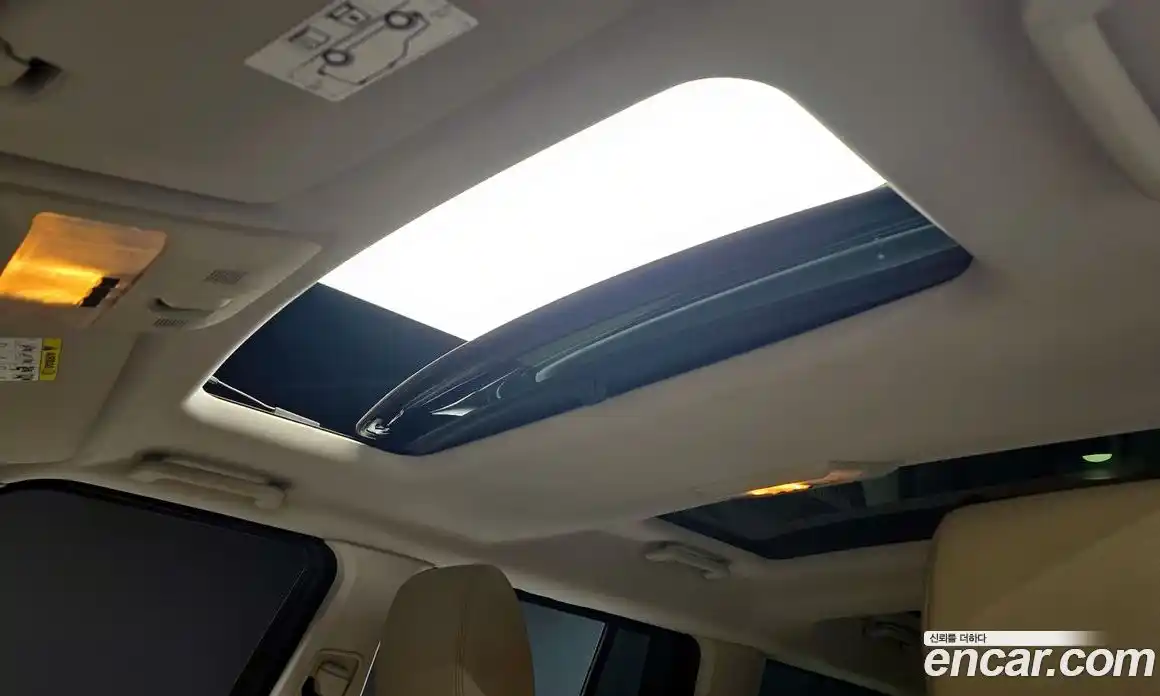 Land Rover Discovery 2013 3.0 Автомат в Москве № 213826, фото 17