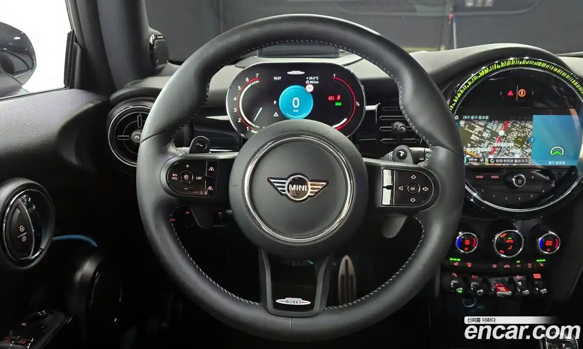 Mini Cooper 2024 2.0 Автомат в Москве № 214237, фото 13