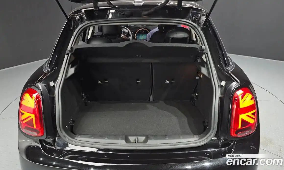 Mini Cooper 2022 2.0 Автомат в Москве № 214279, фото 20