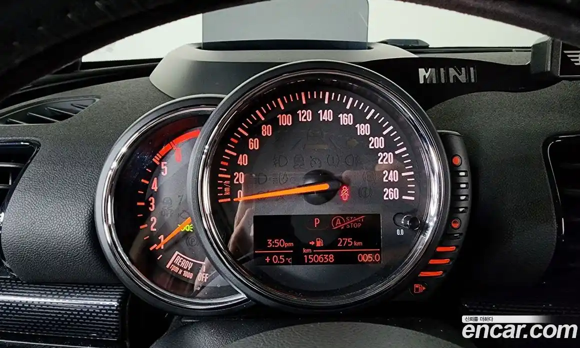 Mini Clubman 2018 2.0 Автомат в Москве № 214378, фото 1