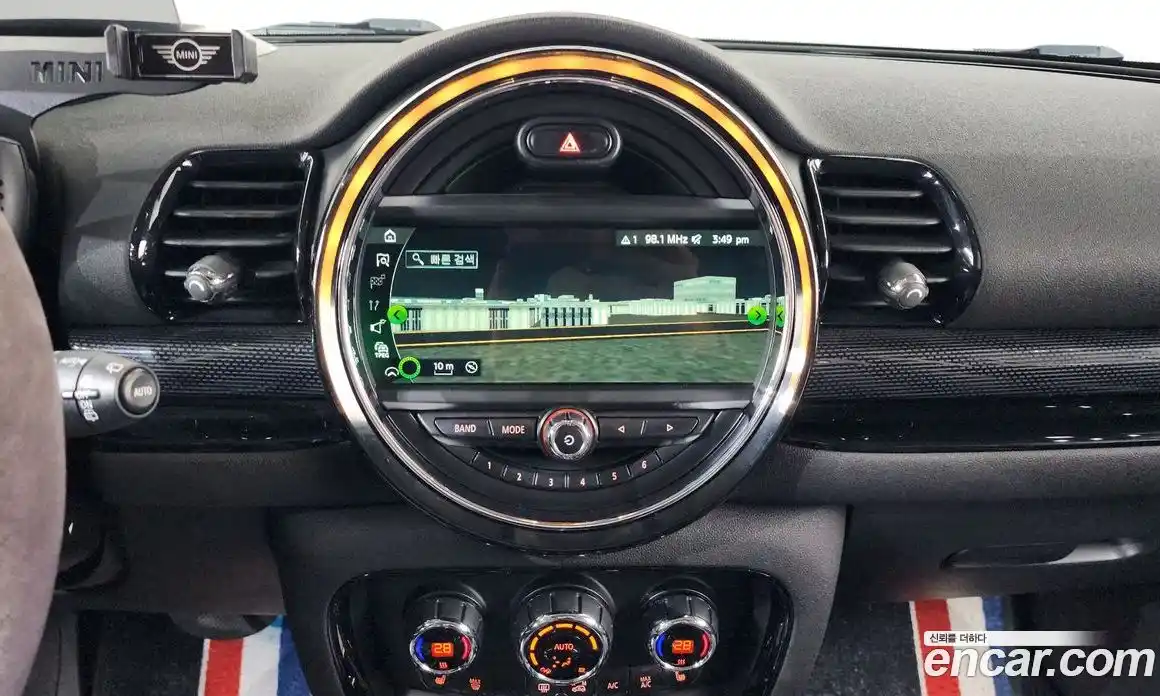 Mini Clubman 2018 2.0 Автомат в Москве № 214378, фото 14