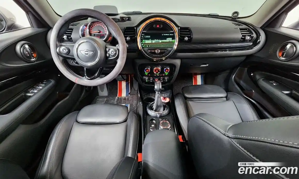 Mini Clubman 2018 2.0 Автомат в Москве № 214378, фото 15