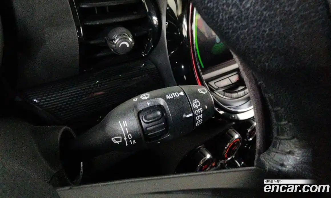 Mini Clubman 2018 2.0 Автомат в Москве № 214378, фото 18