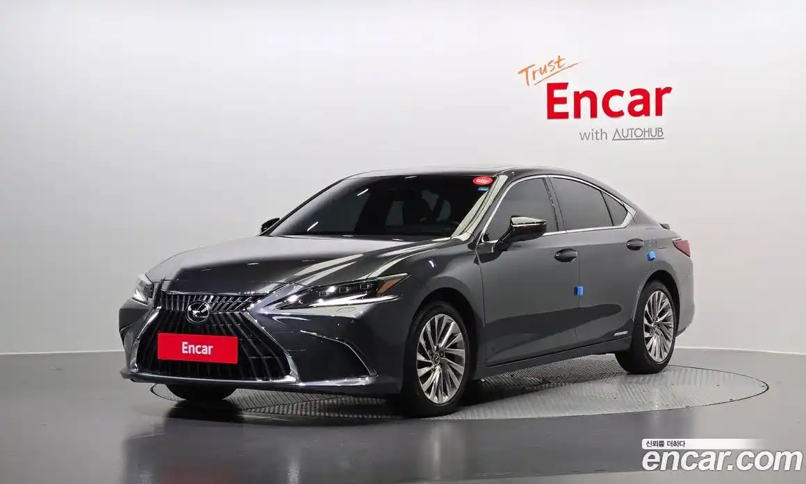 Lexus ES 2024 2.5 Автомат в Москве № 214597, фото 1