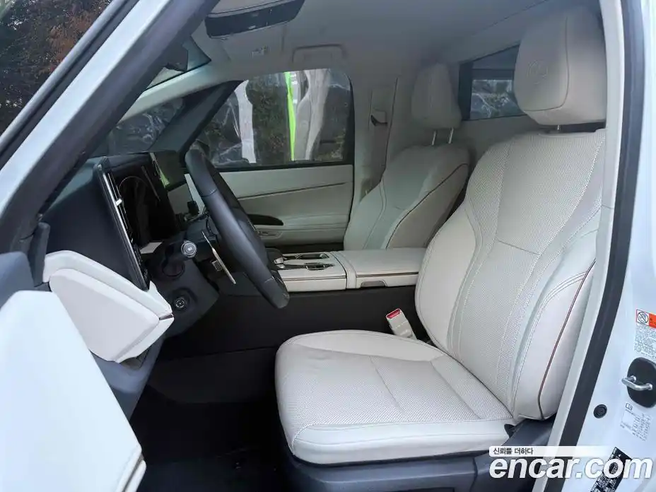 Lexus LM 2025 2.4 Автомат в Москве № 214770, фото 19