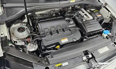 Volkswagen Tiguan 2020 2.0 Автомат в Москве № 215177, миниатюра 6