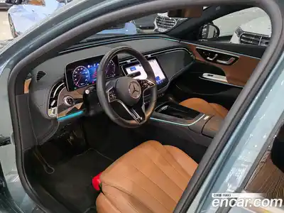 Mercedes-Benz E-Class 2025 2.0 Автомат в Москве № 216057, миниатюра 11