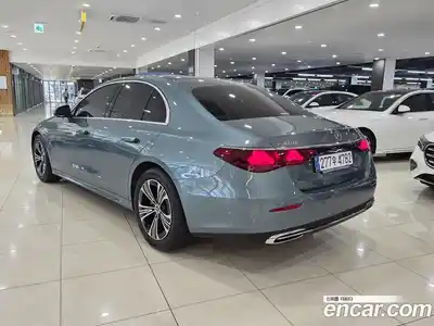 Mercedes-Benz E-Class 2025 2.0 Автомат в Москве № 216057, миниатюра 2