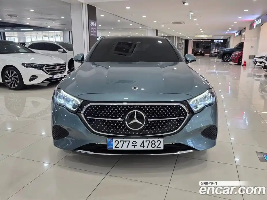 Mercedes-Benz E-Class 2025 2.0 Автомат в Москве № 216057, фото 3