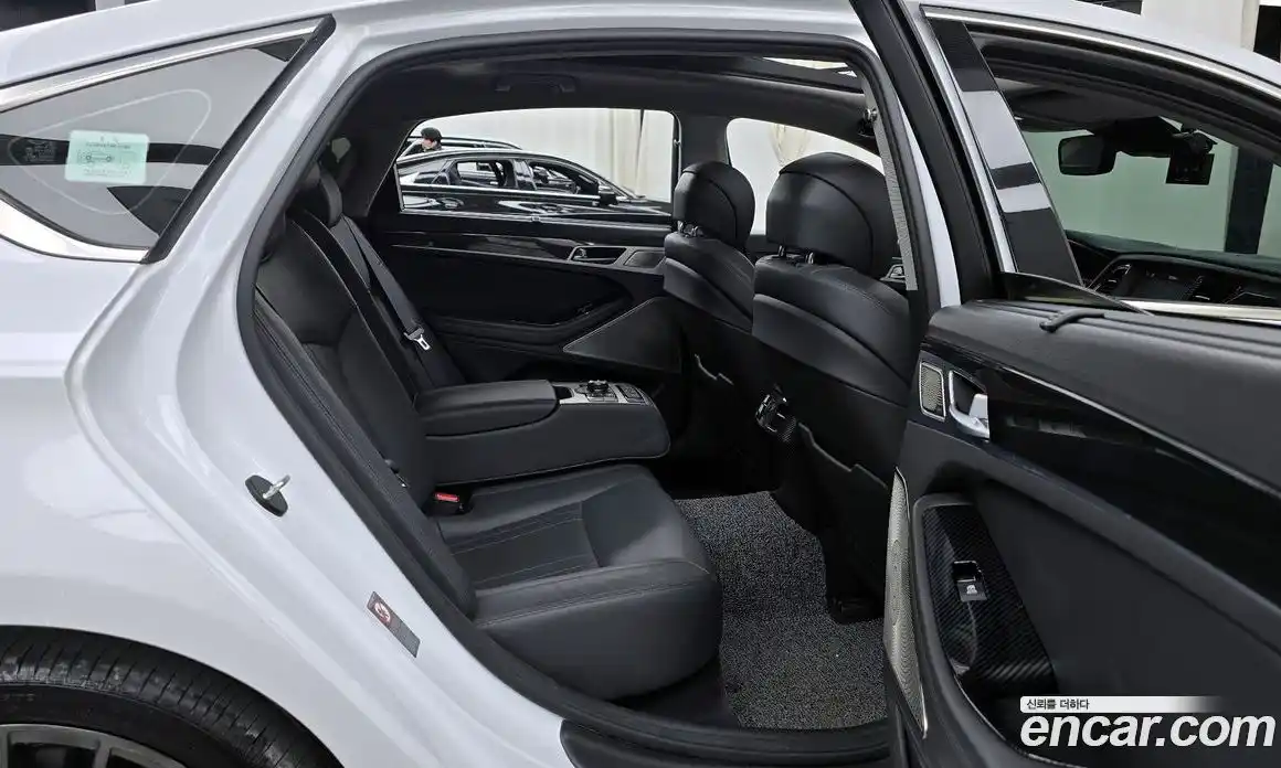 Genesis G80 2019 3.3 Автомат в Москве № 22187, фото 18