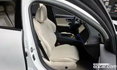 Mercedes-Benz E-Class 2025 2.0 Автомат в Москве № 229352, миниатюра 12