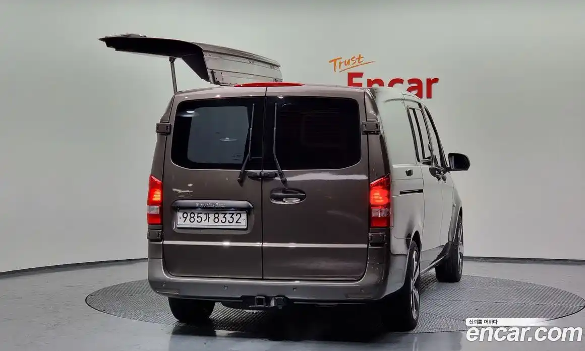 Mercedes-Benz V-Class 2016 2.0 Автомат в Москве № 229418, фото 4