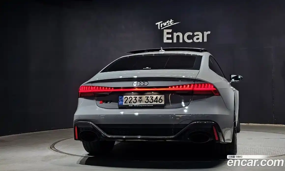 Audi RS7 2021 4.0 Автомат в Москве № 230012, фото 19