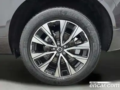 Volvo XC60 2024 2.0 Автомат в Москве № 230869, миниатюра 5