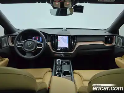 Volvo XC60 2024 2.0 Автомат в Москве № 230869, миниатюра 7