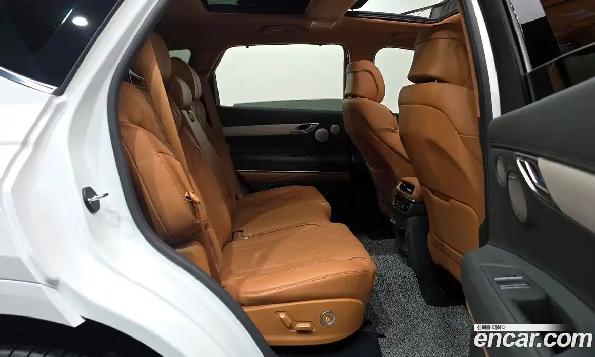 Genesis GV80 2024 2.5 Автомат в Москве № 25428, фото 16