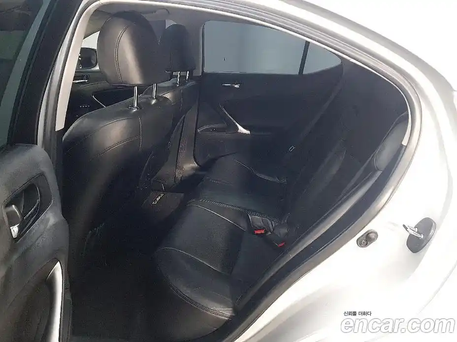 Lexus IS 2008 2.5 Автомат в Москве № 254374, фото 9
