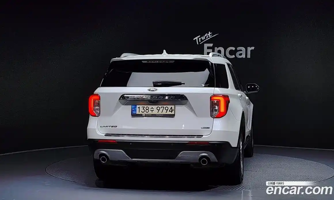 Ford Explorer 2020 2.3 Автомат в Москве № 273463, фото 4