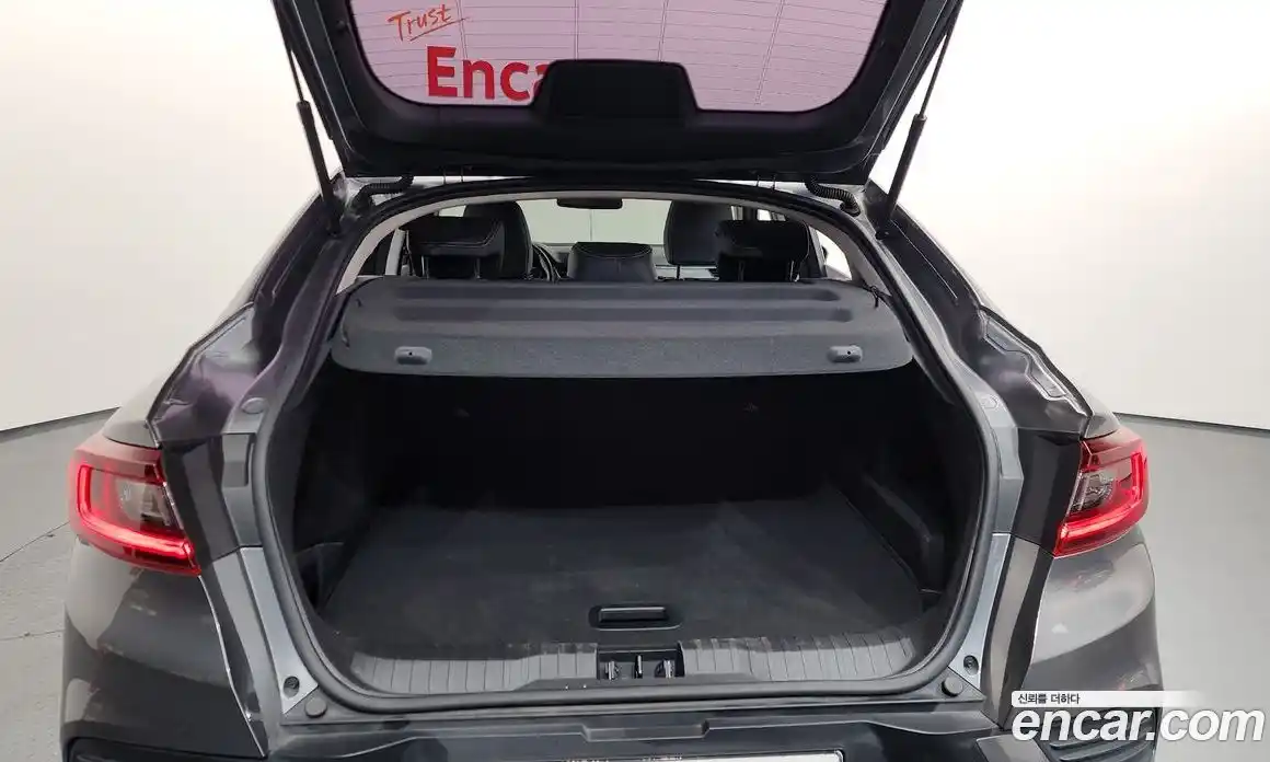 Renault XM3 2020 1.3 Автомат в Москве № 274994, фото 17