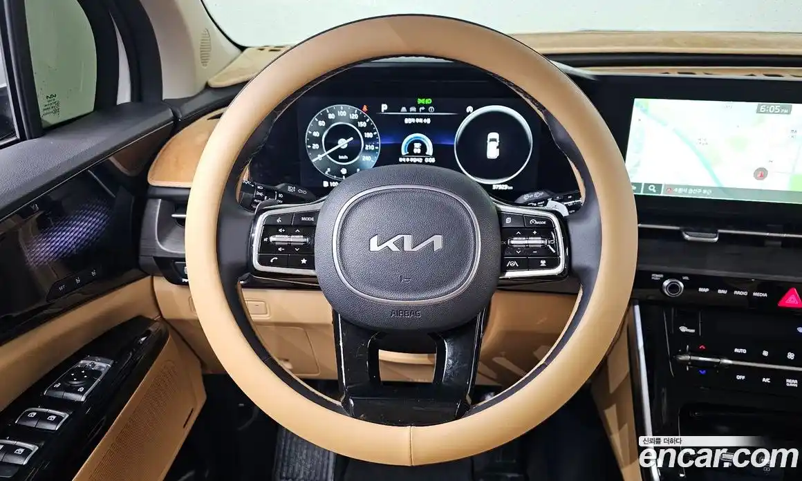 Kia Canival 2023 2.2 Автомат в Москве № 287762, фото 14