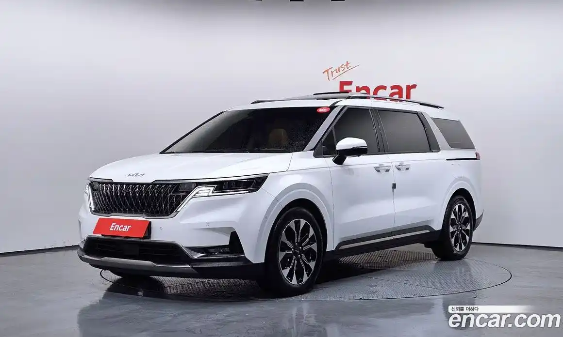 Kia Canival 2023 2.2 Автомат в Москве № 287762, фото 20