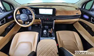 Kia Canival 2023 2.2 Автомат в Москве № 287762, миниатюра 10