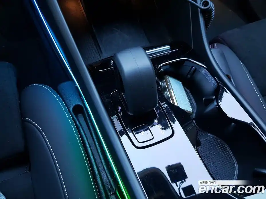 Volvo C40 2022 0.2 Автомат в Москве № 293972, фото 15