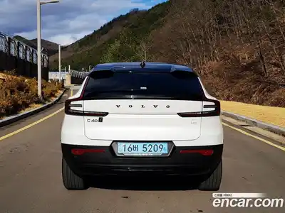 Volvo C40 2022 0.2 Автомат в Москве № 293972, миниатюра 5