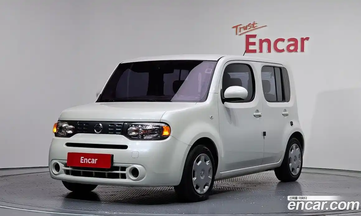 Nissan Cube 2013 1.8 Автомат в Москве № 295799, фото 15