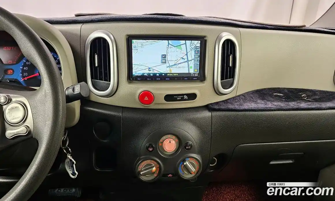 Nissan Cube 2013 1.8 Автомат в Москве № 295799, фото 18