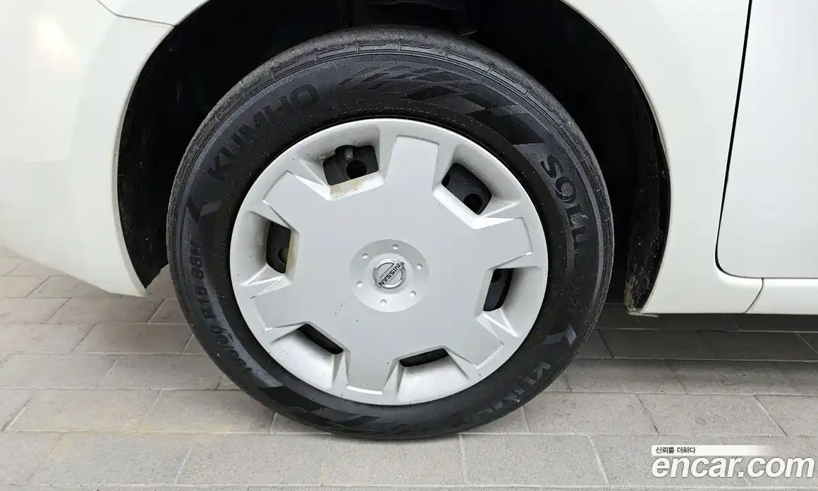 Nissan Cube 2013 1.8 Автомат в Москве № 295799, фото 8