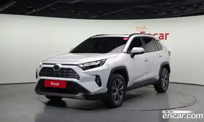 Toyota RAV4 2023 2.5 Автомат в Москве № 302628, миниатюра 11