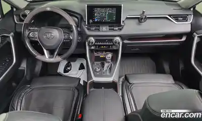 Toyota RAV4 2023 2.5 Автомат в Москве № 302628, миниатюра 4