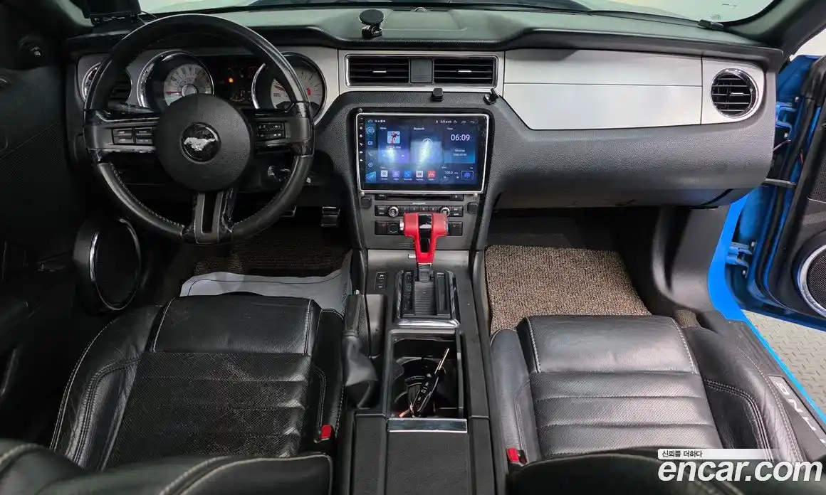 Ford Mustang 2010 4.0 Автомат в Москве № 303702, фото 16