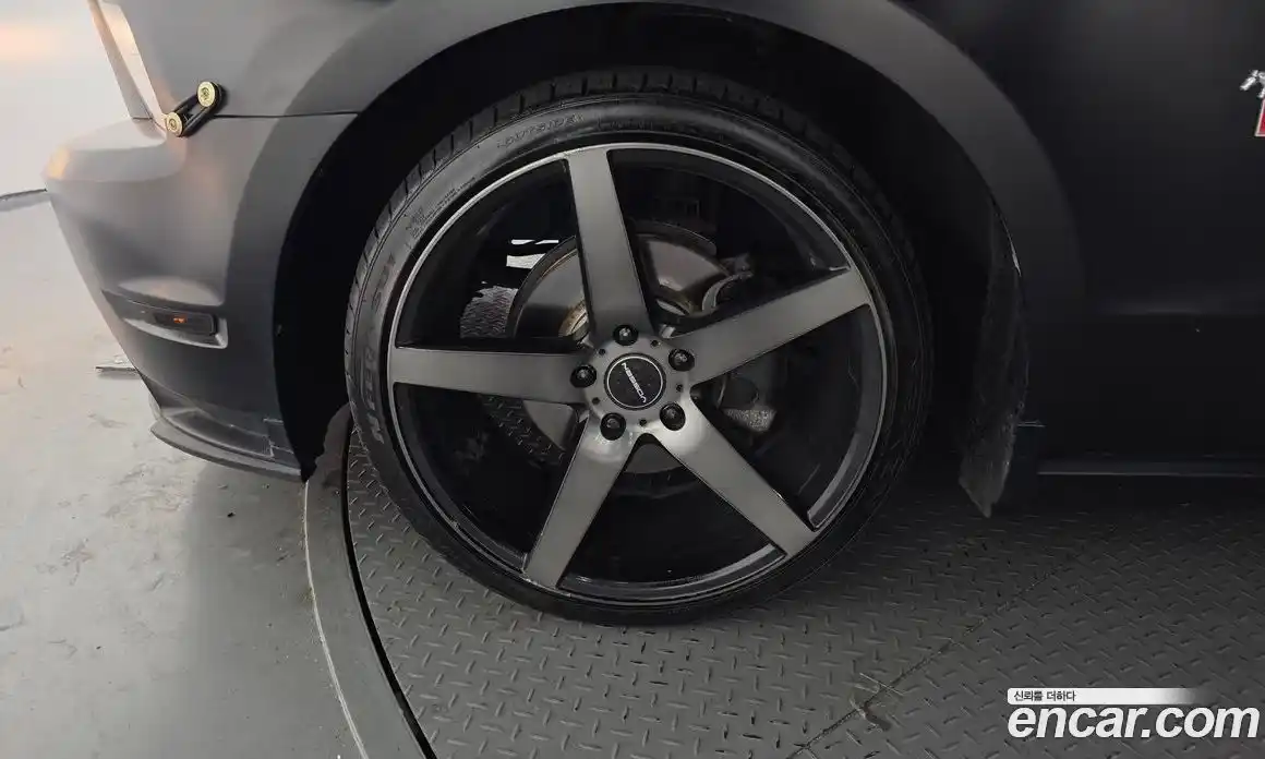 Ford Mustang 2010 4.0 Автомат в Москве № 303702, фото 7