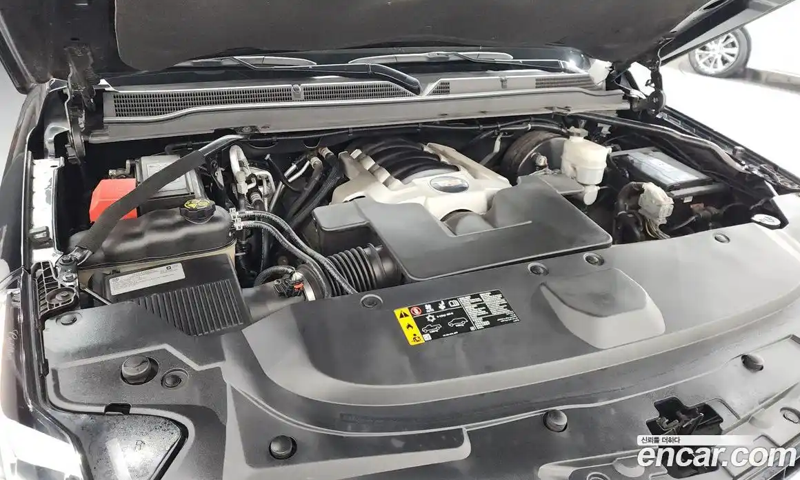 Cadillac Escalade 2019 6.2 Автомат в Москве № 306660, фото 12