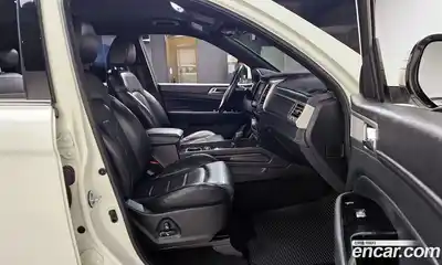 SsangYong Rexton 2018 2.2 Автомат в Москве № 30678, миниатюра 10