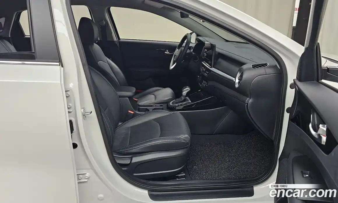 Kia K3 2024 1.6 Автомат в Москве № 307007, фото 13