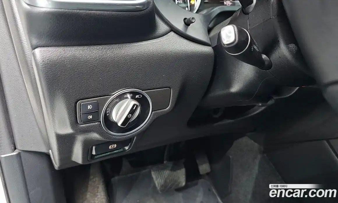 Infiniti Q30 2019 2.0 Автомат в Москве № 307241, фото 19