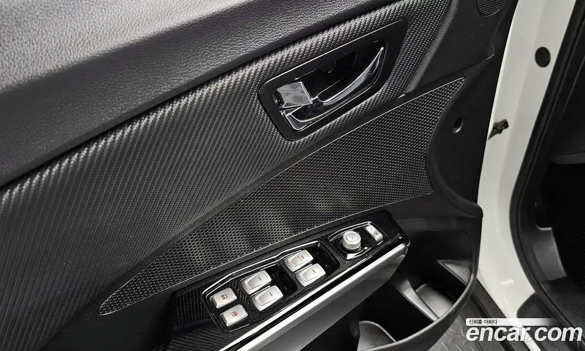 SsangYong TIBOLI 2018 1.6 Автомат в Москве № 30795, фото 19