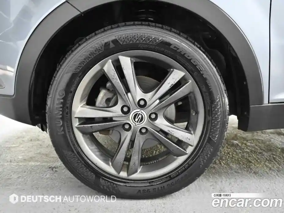 SsangYong Korando 2011 2.0 Автомат в Москве № 311015, фото 5