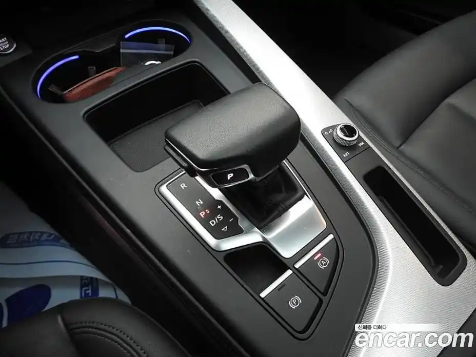 Audi A4 2023 2.0 Автомат в Москве № 312353, фото 9