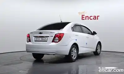 Chevrolet Aveo 2015 1.4 Автомат в Москве № 314886, миниатюра 2